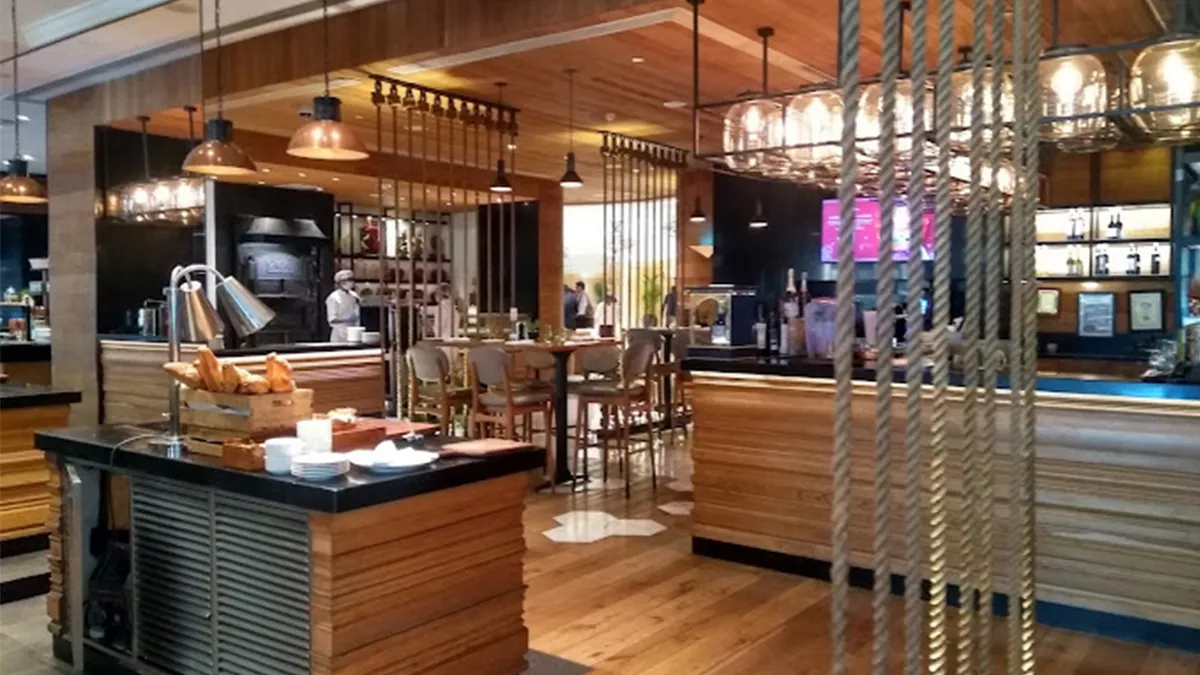 You are currently viewing The 5 Best Halal Restaurants in Delhi with Prices and Locations